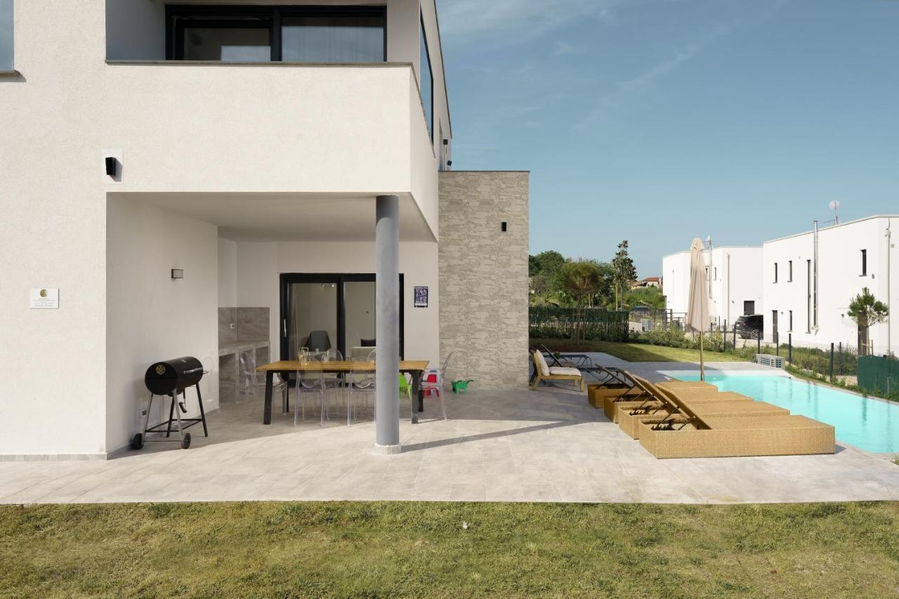Sea View Villa Cala Royal Krnica Exterior photo
